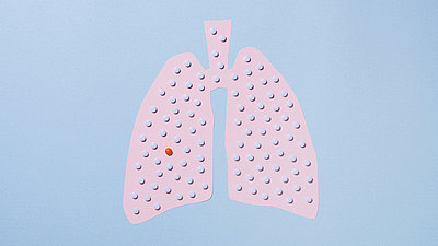 Lunge rosa mit Punkten auf blauem Hintergrund